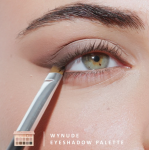 WYNUDE - EYESHADOW PALETTE Paleta de olhos composta por 15 sombras com textura mate.